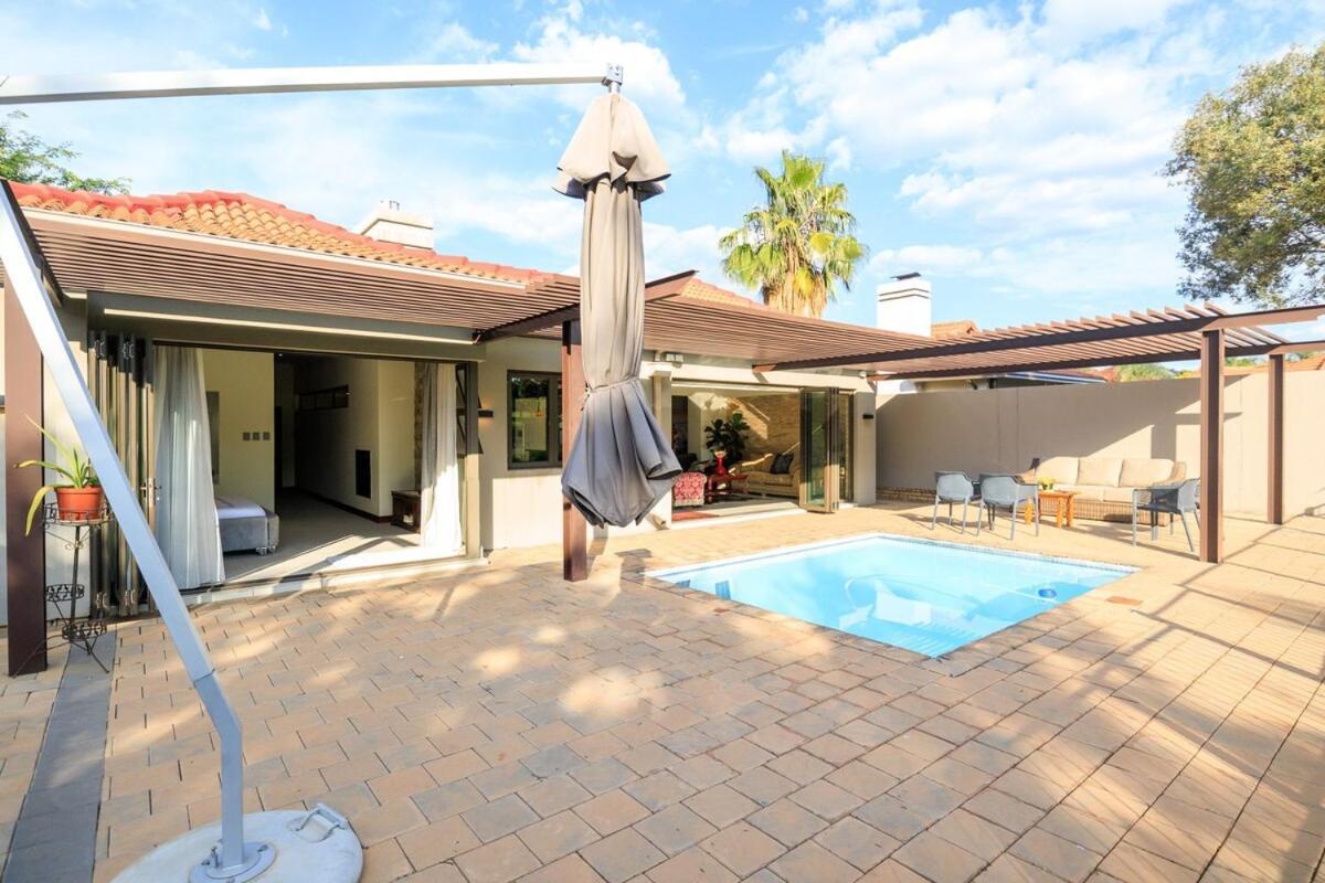 1 On Cormorant - Pecanwood Hartbeespoort Exterior photo