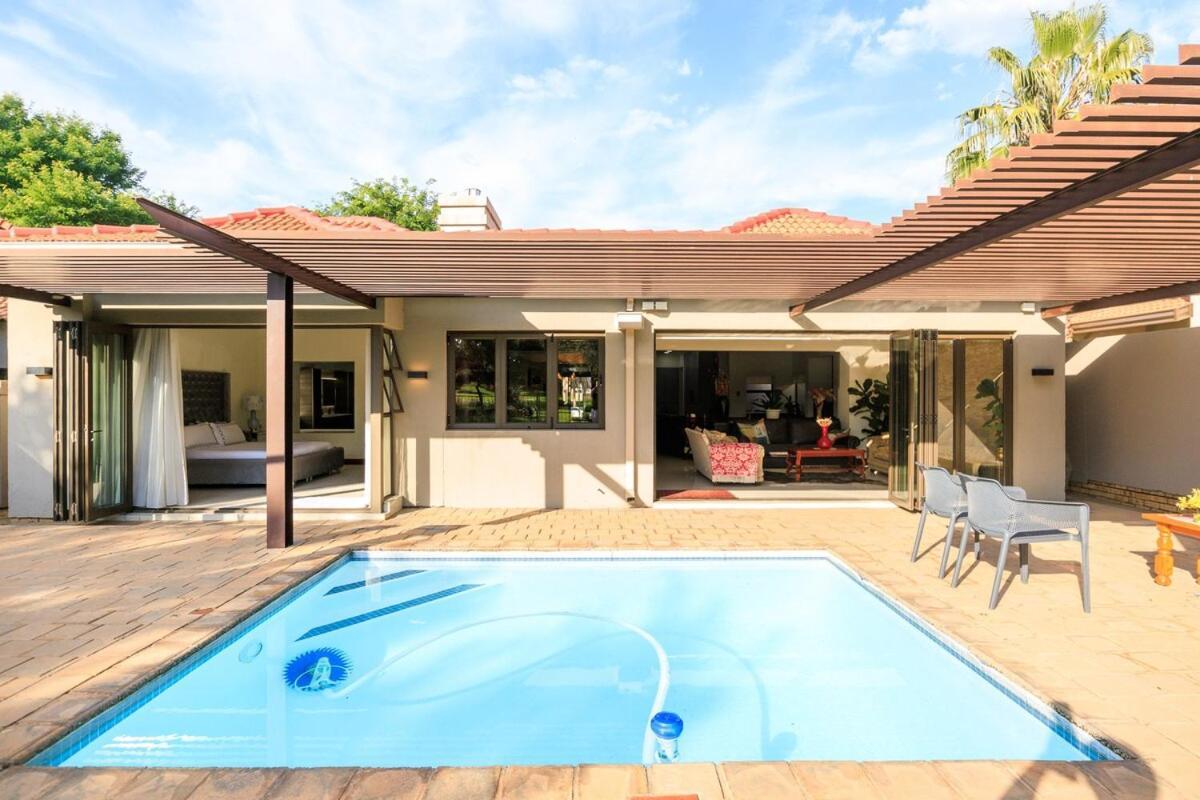 1 On Cormorant - Pecanwood Hartbeespoort Exterior photo