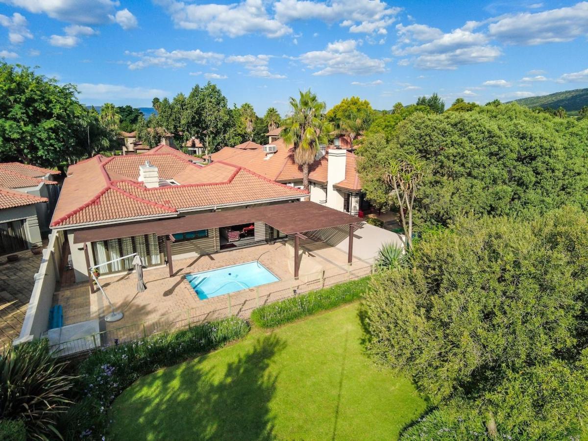 1 On Cormorant - Pecanwood Hartbeespoort Exterior photo